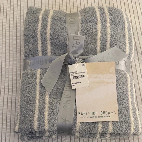 Barefoot Dreams CozyChic Blanket in Soft Gray and Cream - Picture 1 of 3